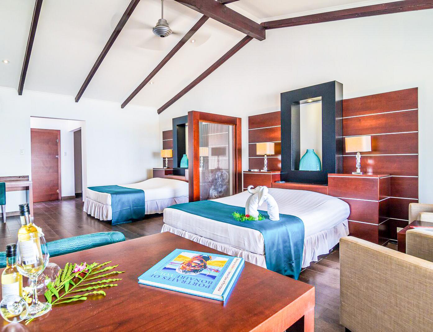 Van Der Valk Plaza Beach & Dive Resort Bonaire كراليندايك المظهر الخارجي الصورة